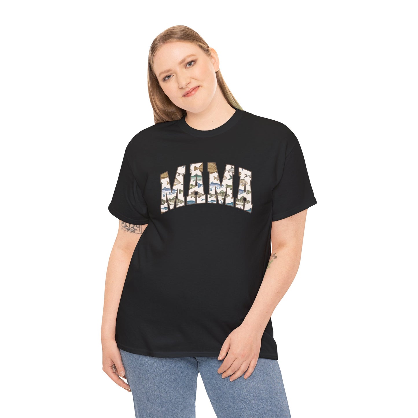 MAMA Fishing Design - Perfect for Everyday Wear & Gifts - Casual Unisex Heavy Cotton Tee with Camo