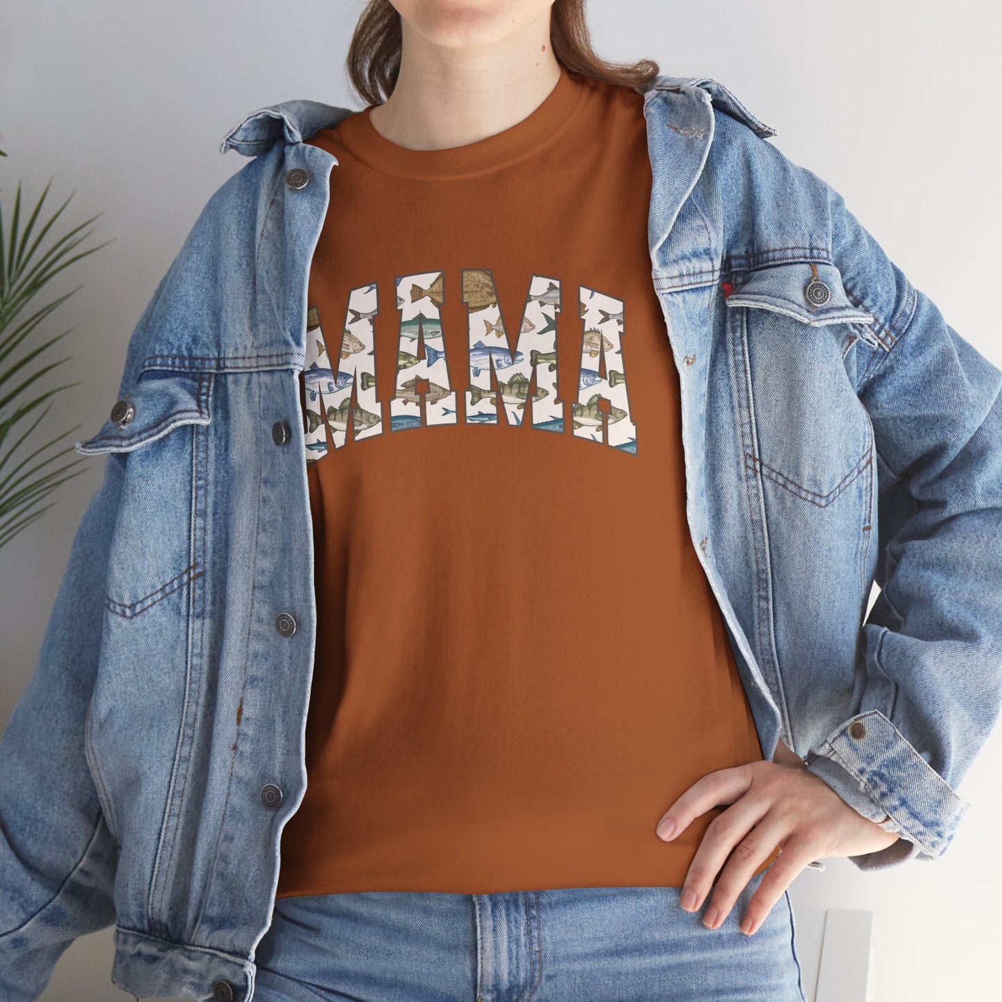 MAMA Fishing Design - Perfect for Everyday Wear & Gifts - Casual Unisex Heavy Cotton Tee with Camo