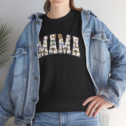 MAMA Fishing Design - Perfect for Everyday Wear & Gifts - Casual Unisex Heavy Cotton Tee with Camo